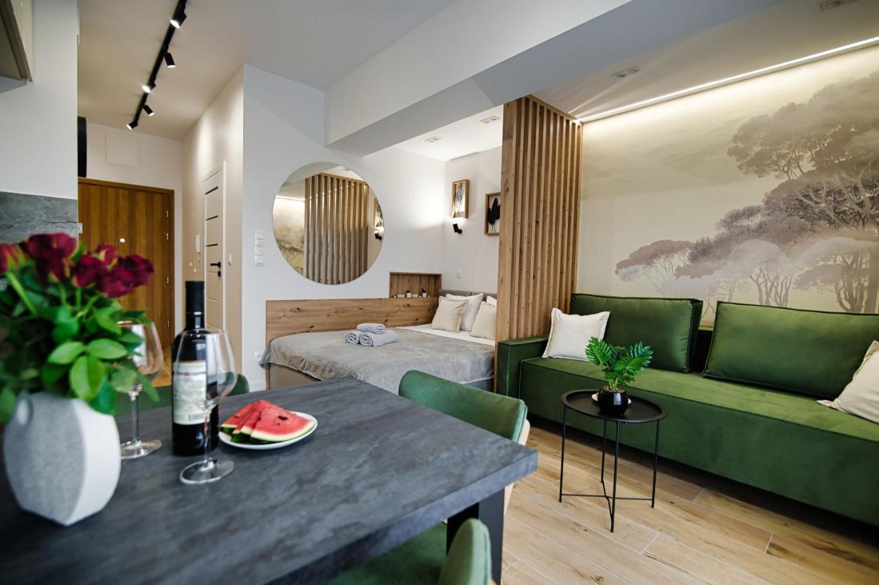 Good Rest In 52 Apartment Zator Bagian luar foto