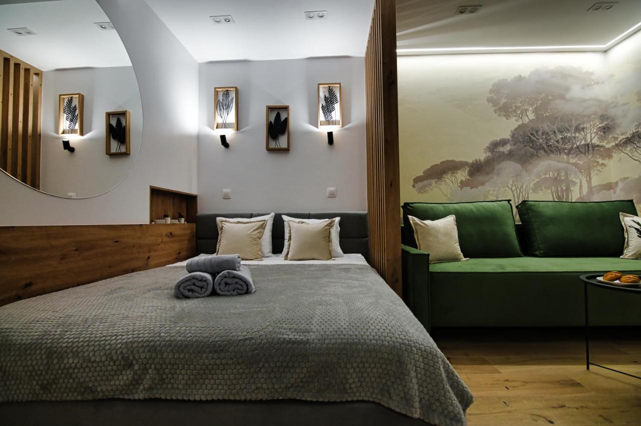 Good Rest In 52 Apartment Zator Bagian luar foto