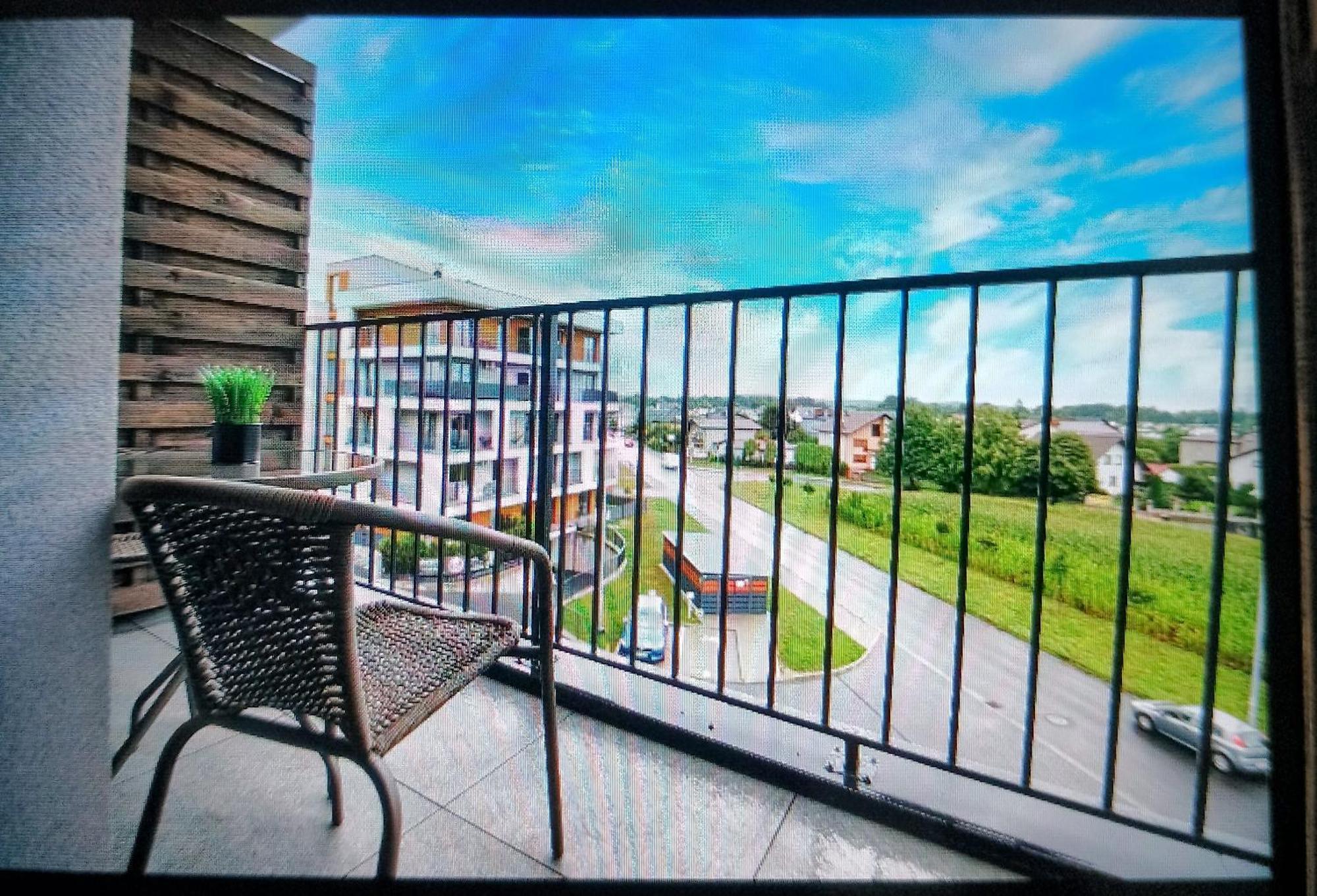 Good Rest In 52 Apartment Zator Bagian luar foto